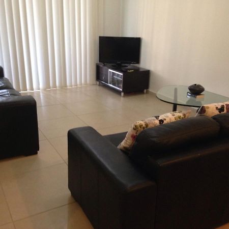 Mandria Apartment Luaran gambar